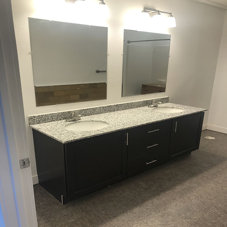 Gránit fürdőszoba munkalap mosogatóval